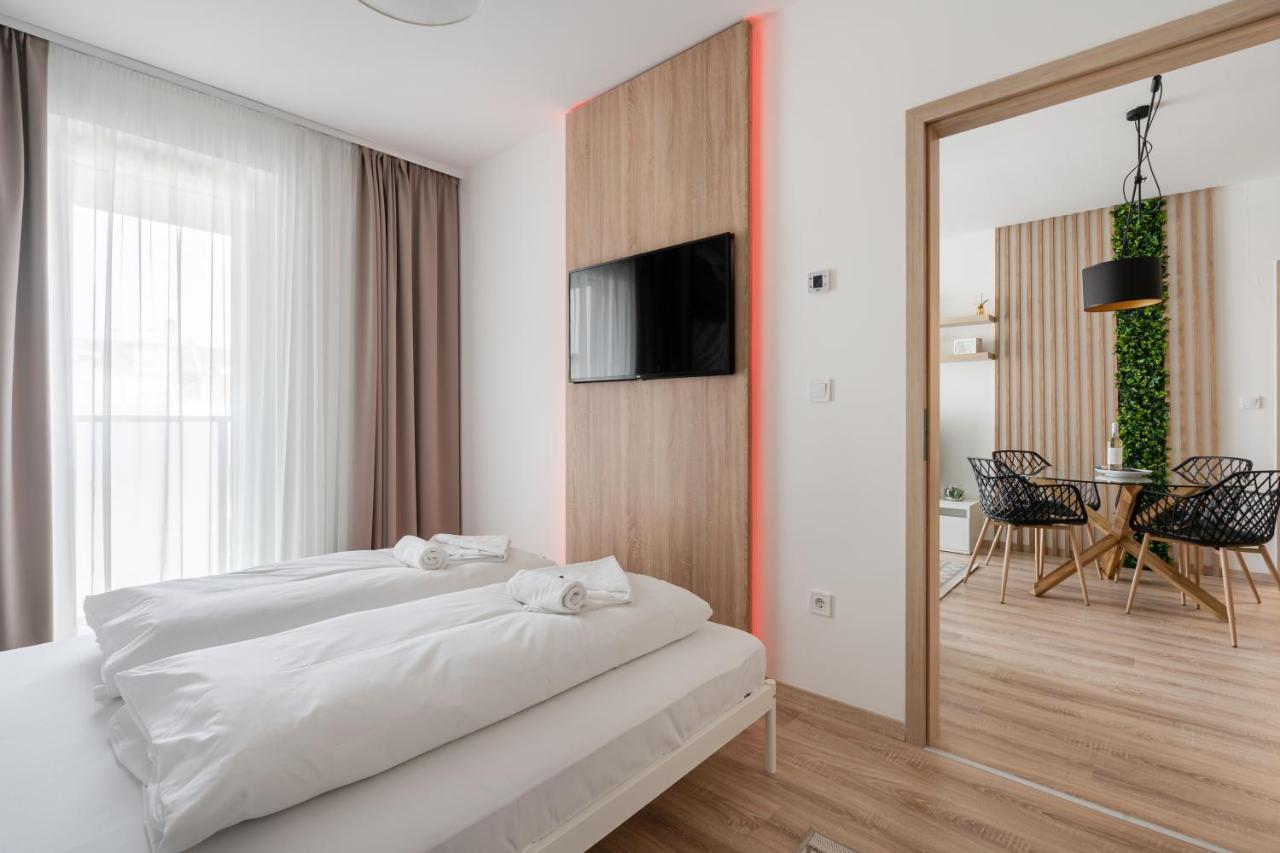 Westside River Apartment Budapest Exterior foto